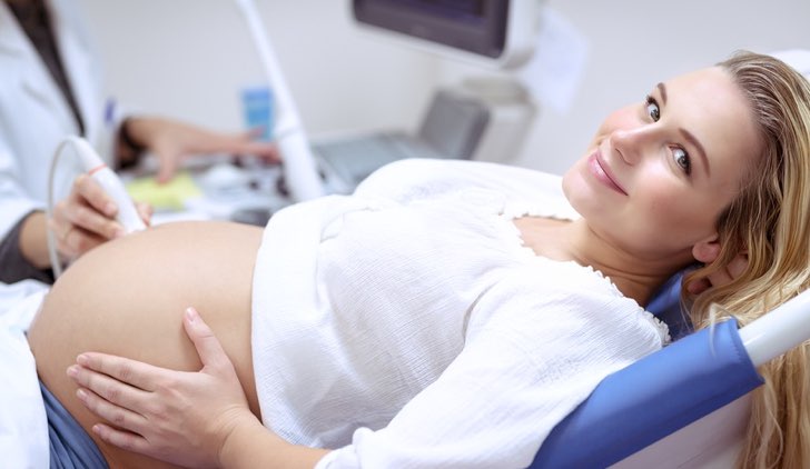 girare bambino podalico