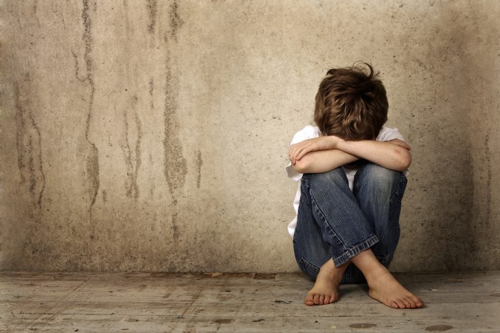 bambino affidato servizi sociali