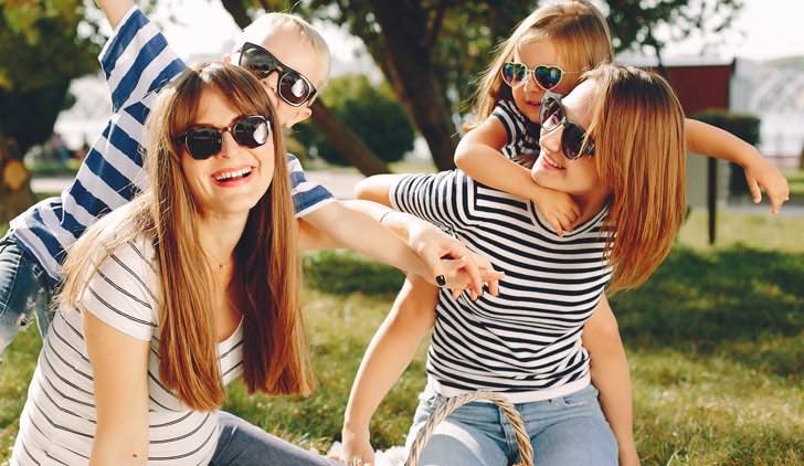 stare tra mamme donne