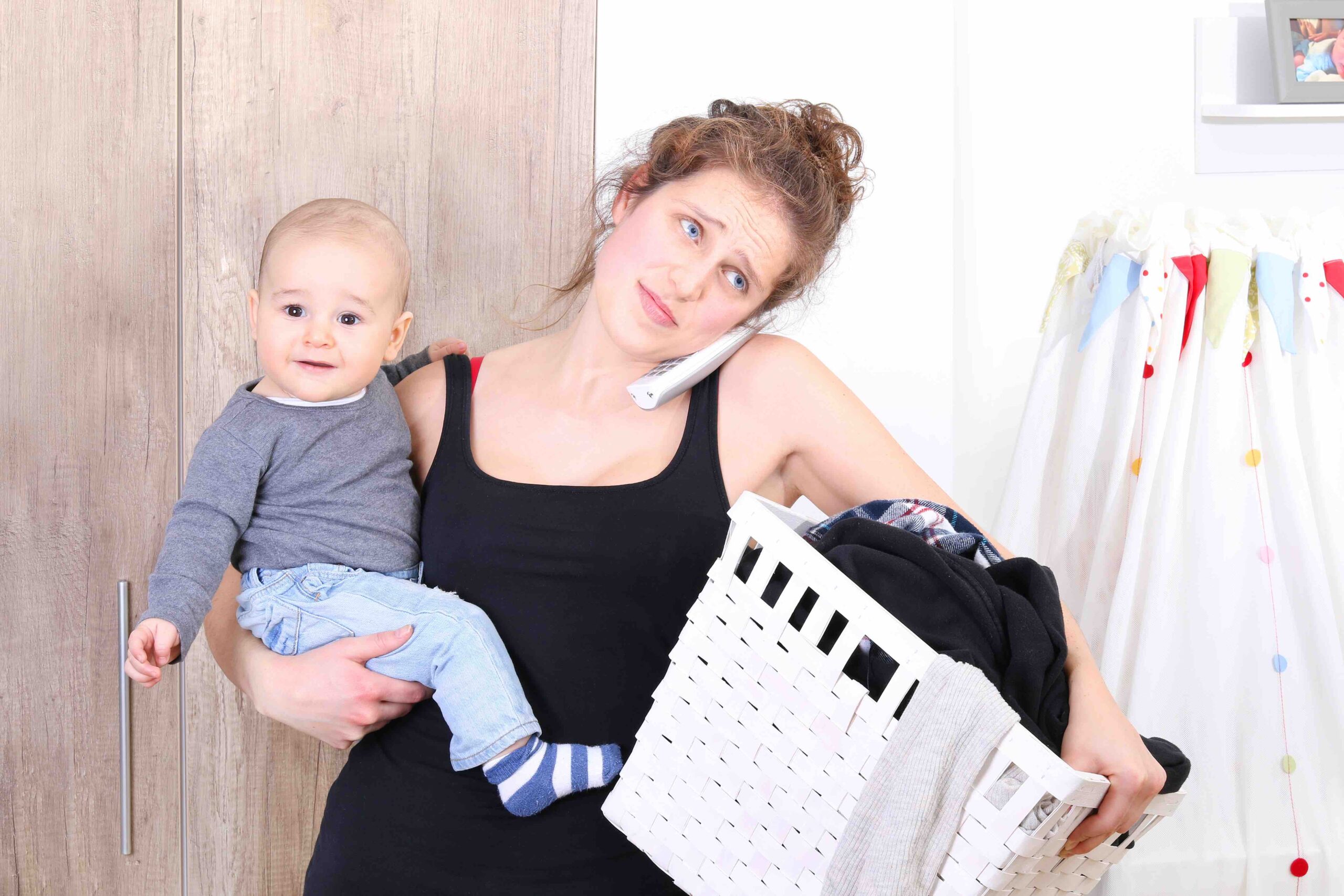 stipendio mensile mamma