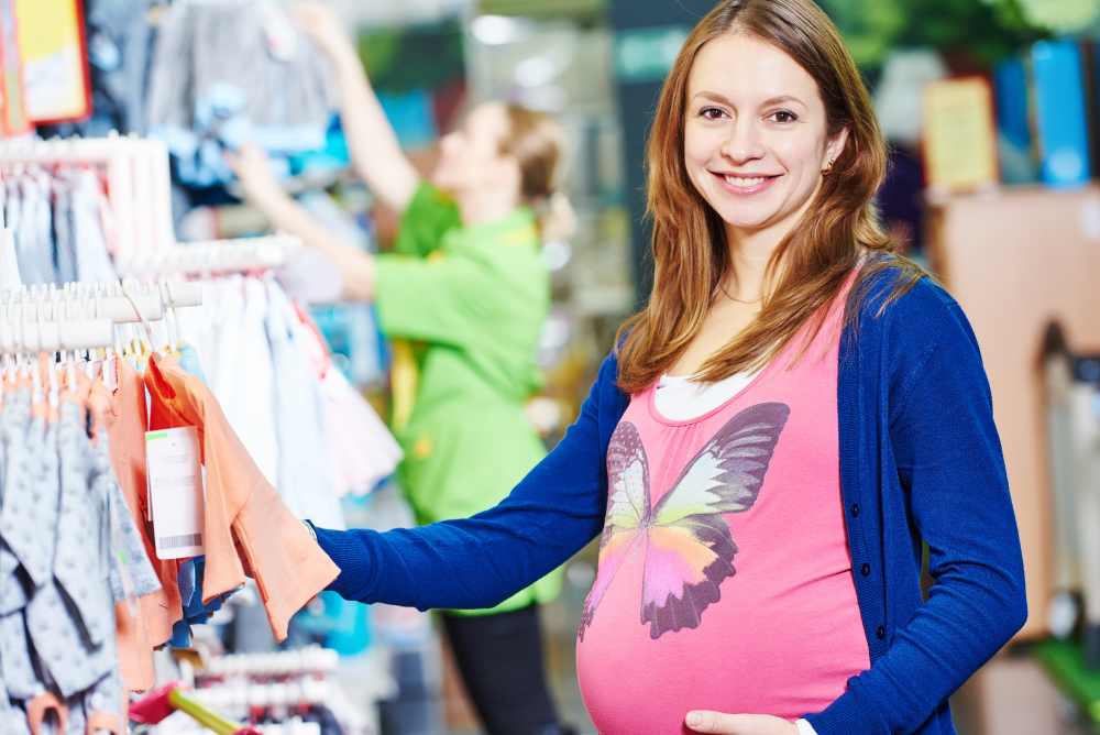 Prima gravidanza cosa comprare per mamma e bebè