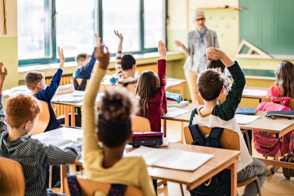 Tornano i voti a scuola, ecco cosa cambierà