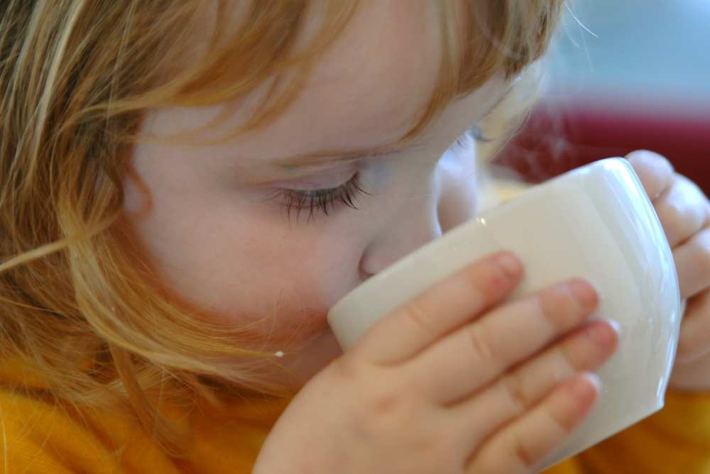 bere latte prima di andare a dormire